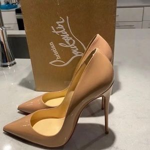 **S O L D **Christian Louboutin So Kate 39.5